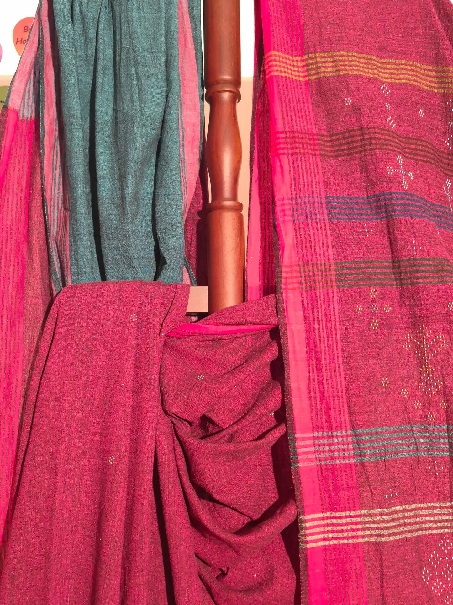 Tangaliya Magenta with Blue