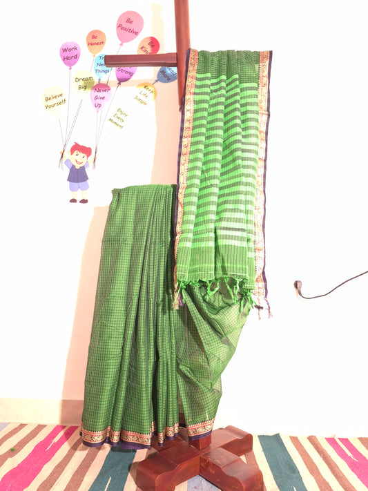 Narayanpet Handlooms: Green Saree in Checks