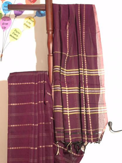 Narayanpet Handlooms: Maroon Butta