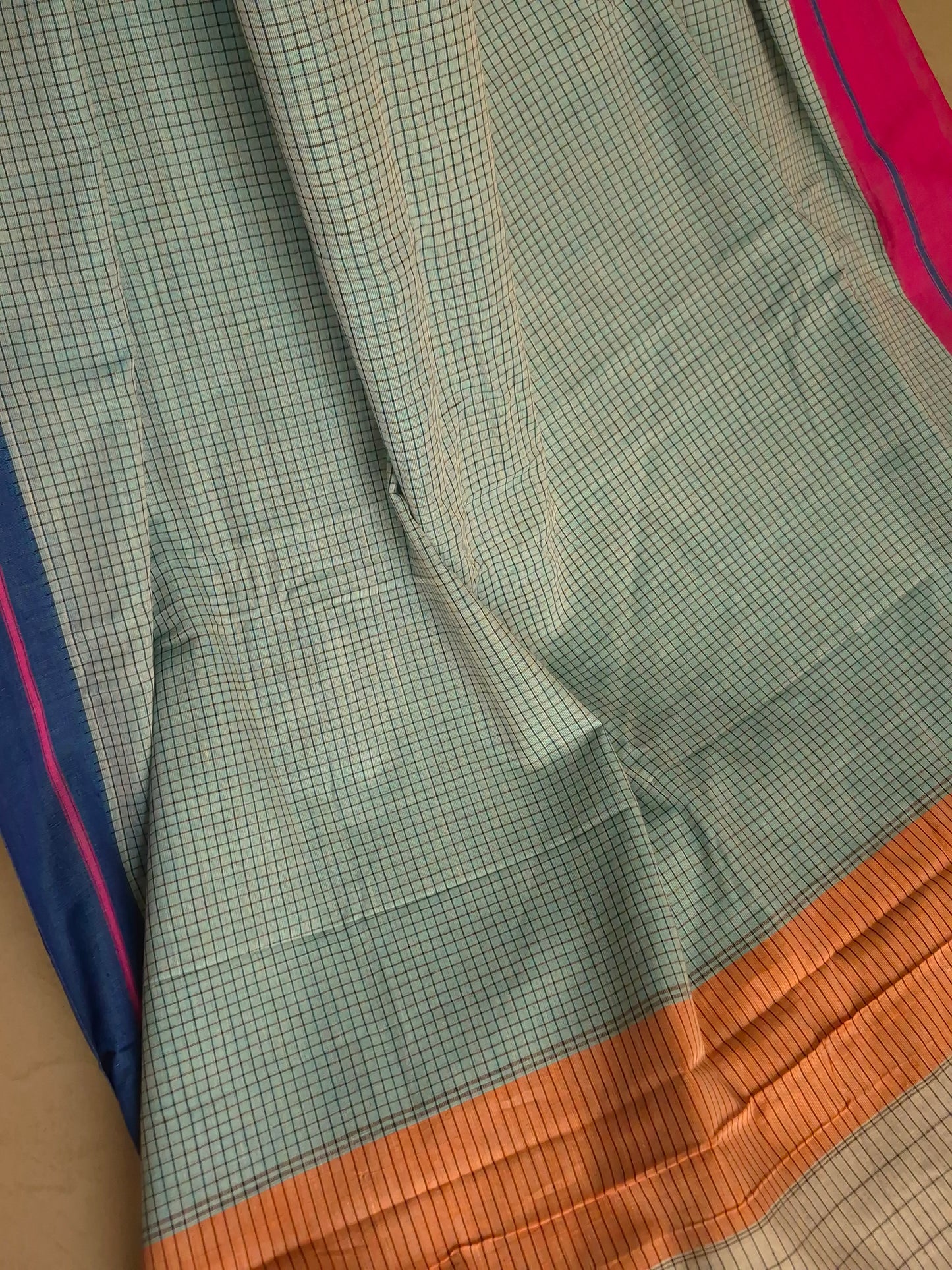 Patteda Anchu - Blue Checks