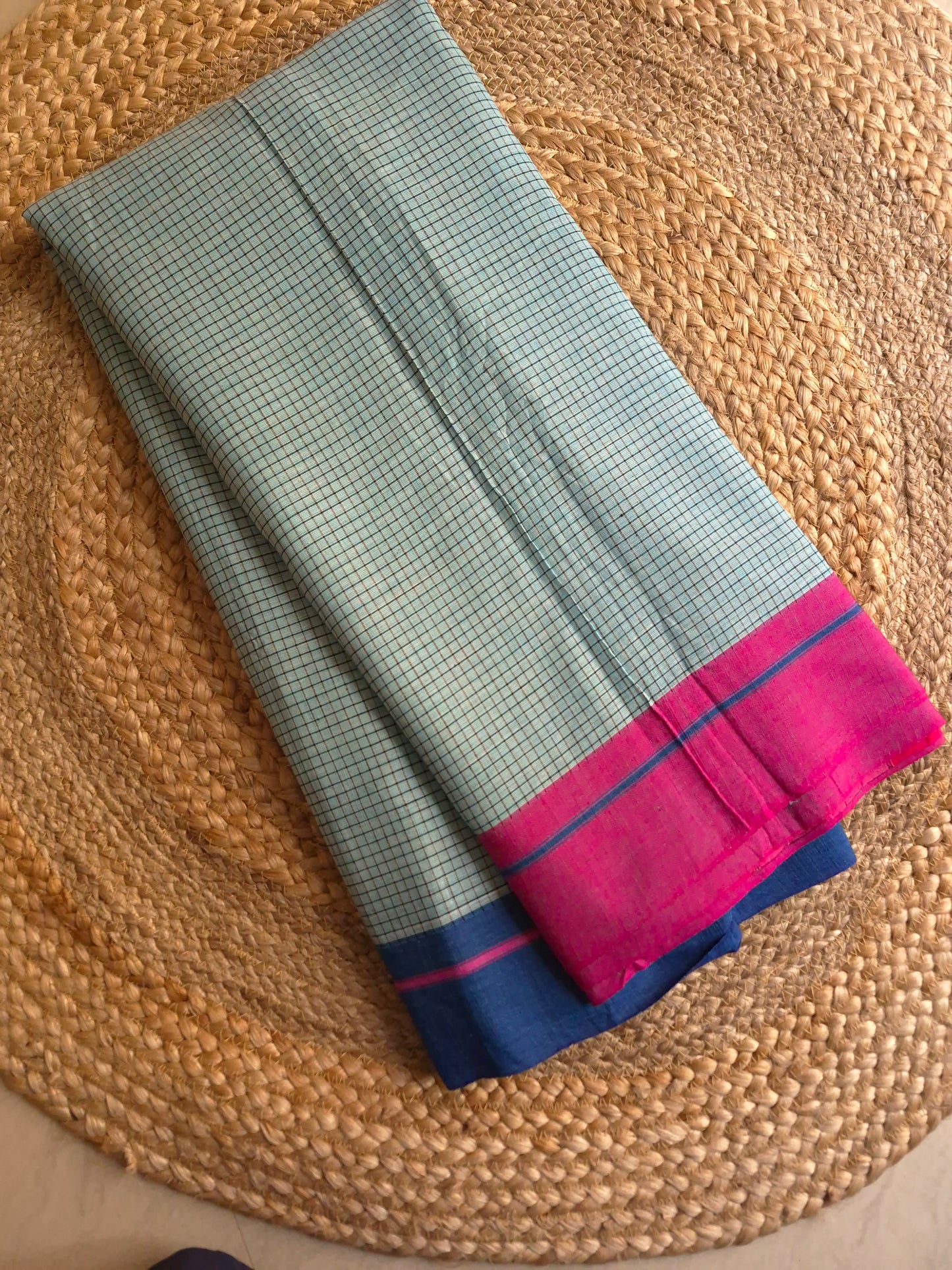 Patteda Anchu - Blue Checks