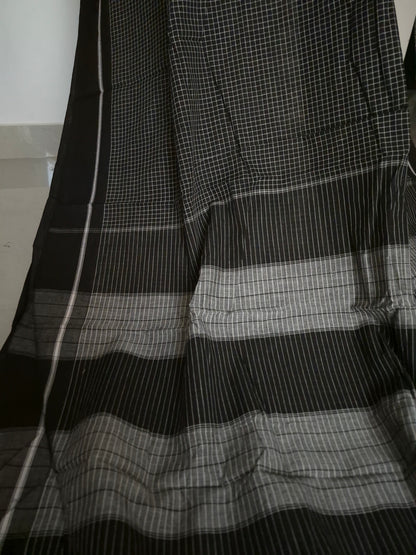 Patteda Anchu - Black