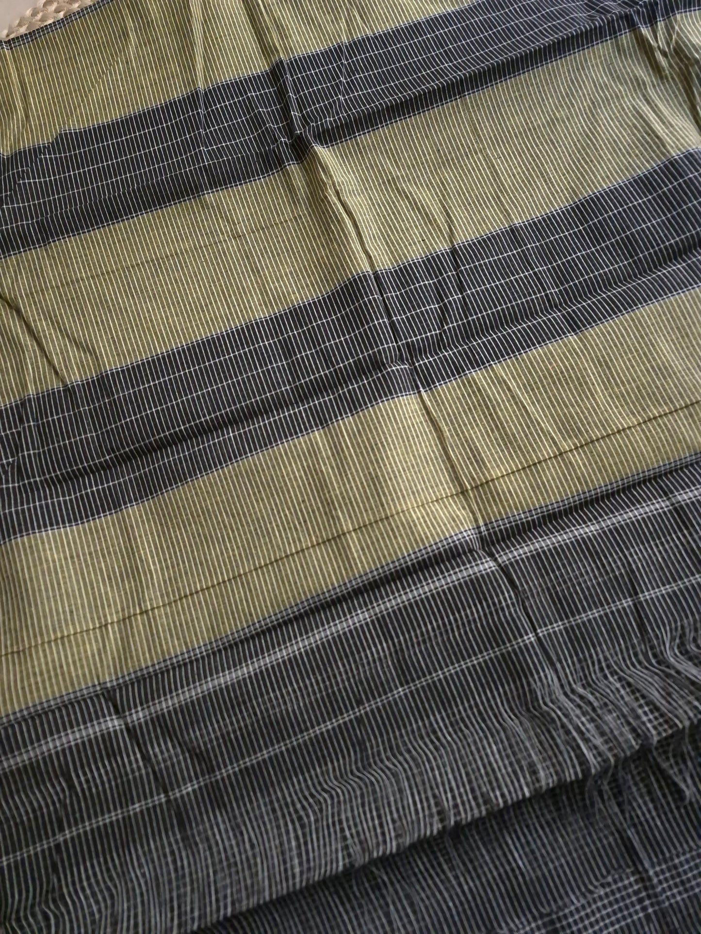 Patteda Anchu - Black - Yellow and Blue border