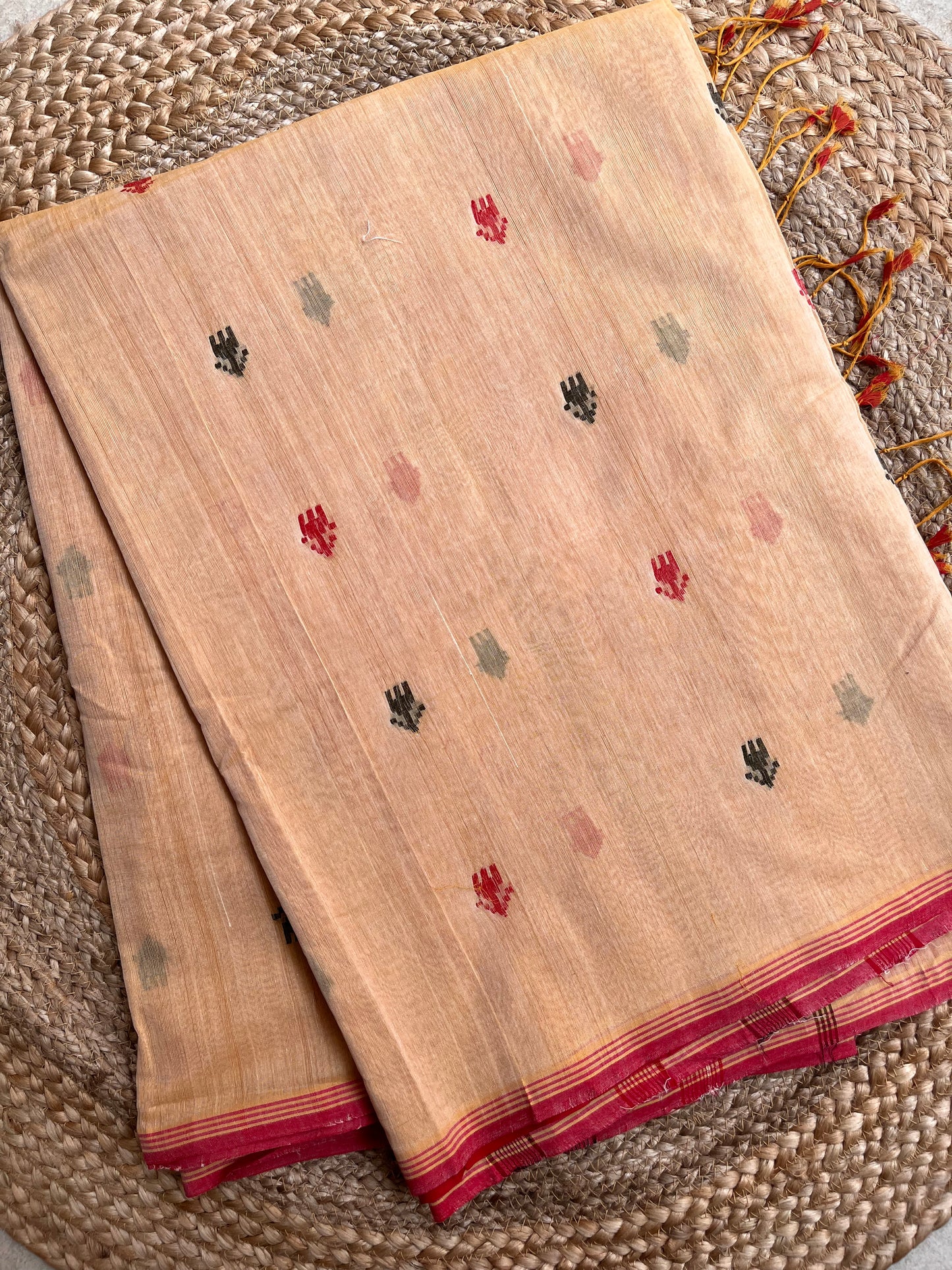 Ponduru Khaddar - Jamdhani Weave - Peach