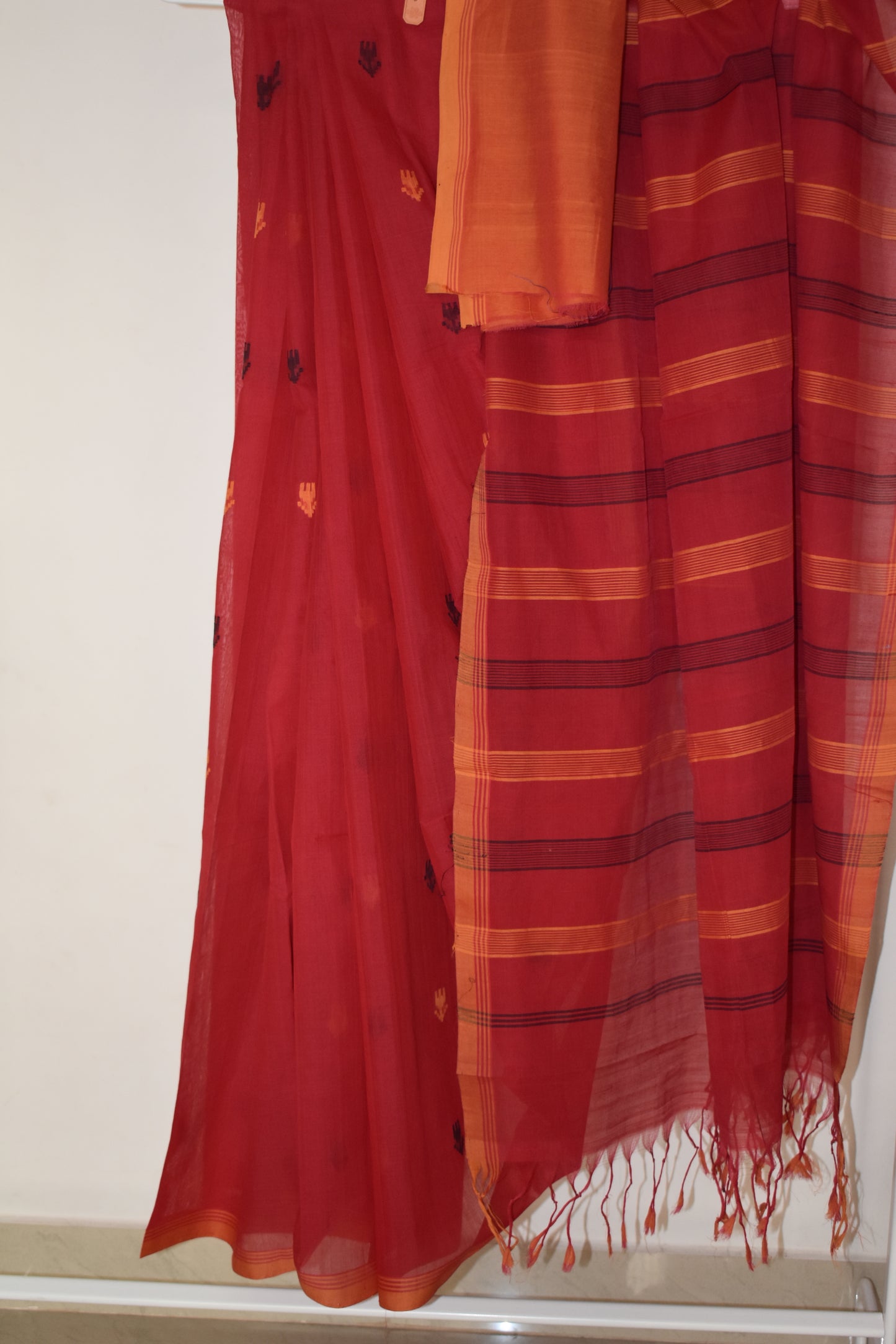 Ponduru Khaddar - Jamdhani Weave - Maroon