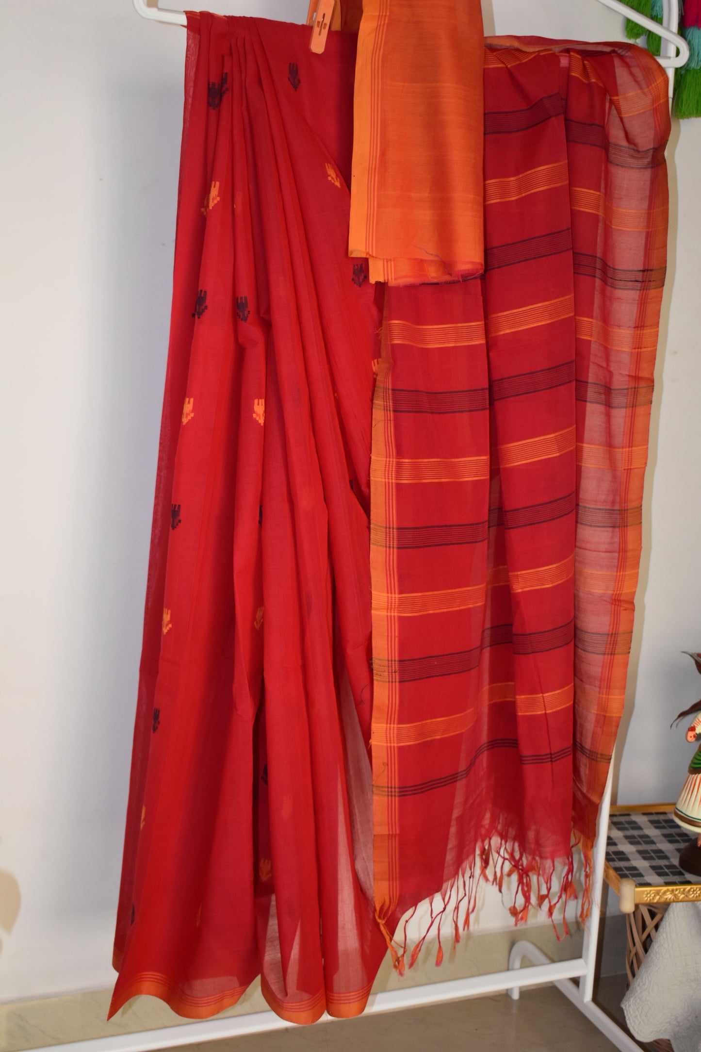 Ponduru Khaddar - Jamdhani Weave - Maroon