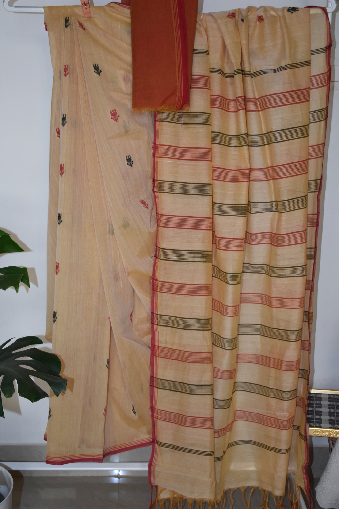 Ponduru Khaddar - Jamdhani Weave - Cream