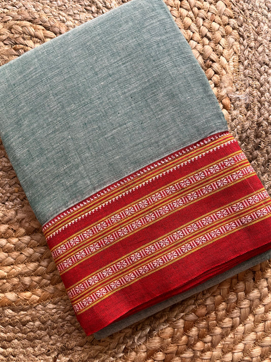 Patteda Anchu -Green - Plain Saree - Woven Border