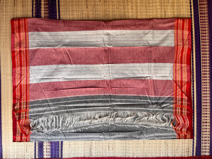 Patteda Anchu -Grey - Plain Saree - Woven Border