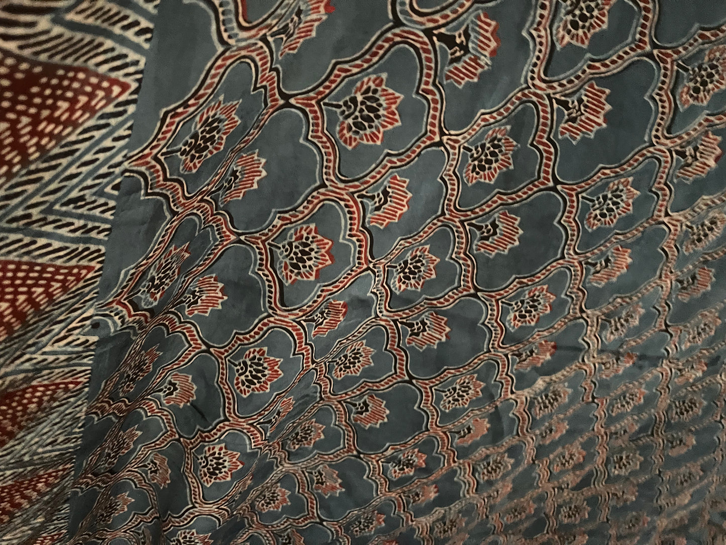 Ajrakh Modal - Red Textured