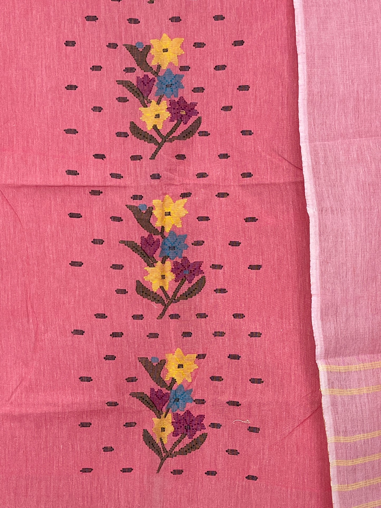 Moiranphee Suit - Pink