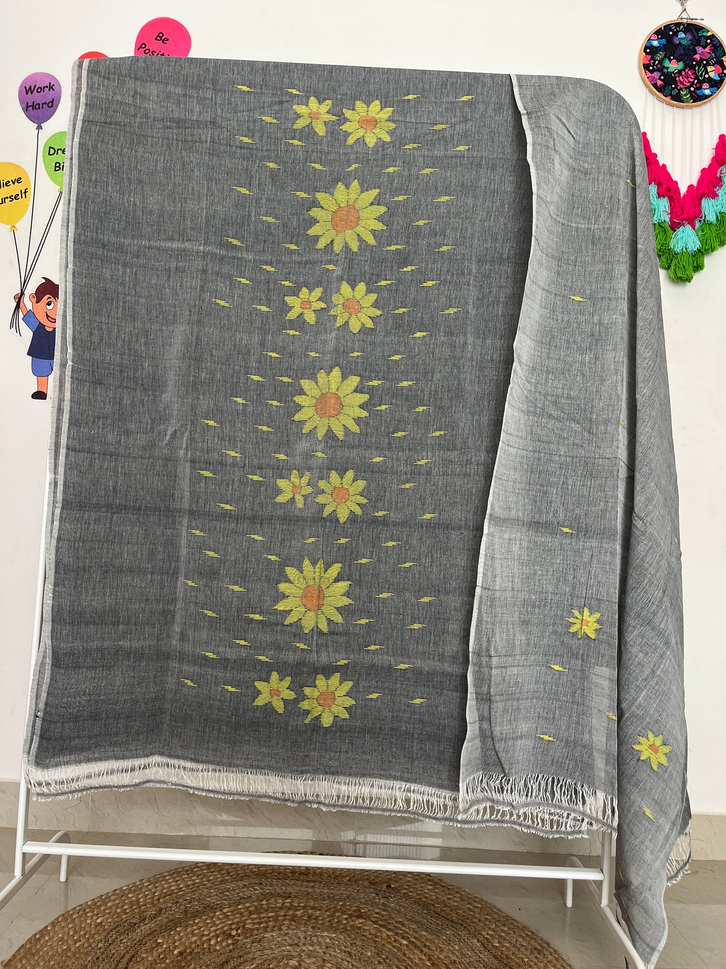 Moiranphee Suit - Grey